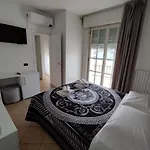 Daniela Bed and breakfast Lainate