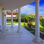 Daniela Bed and breakfast 3*