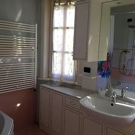 Hotel Daniela 3*