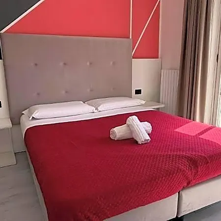 Daniela Hotel 3*